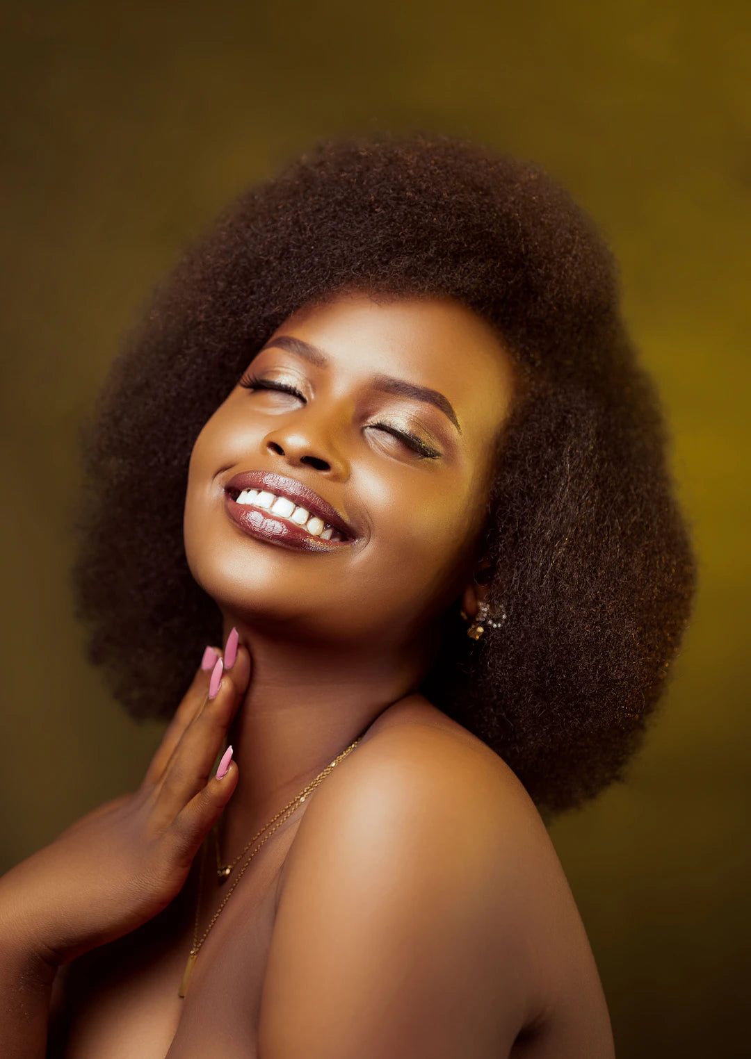 Les meilleures huiles pour nourrir les cheveux afro